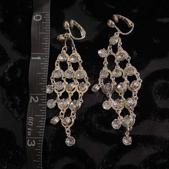 Vintage Avon Crystal Chandelier Earrings Sparkly - Picture 7 of 10